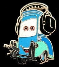 Disney Cars pin Guido - blauw emaille uitvoering, Verzenden, Overige figuren, Nieuw, Beeldje of Figuurtje