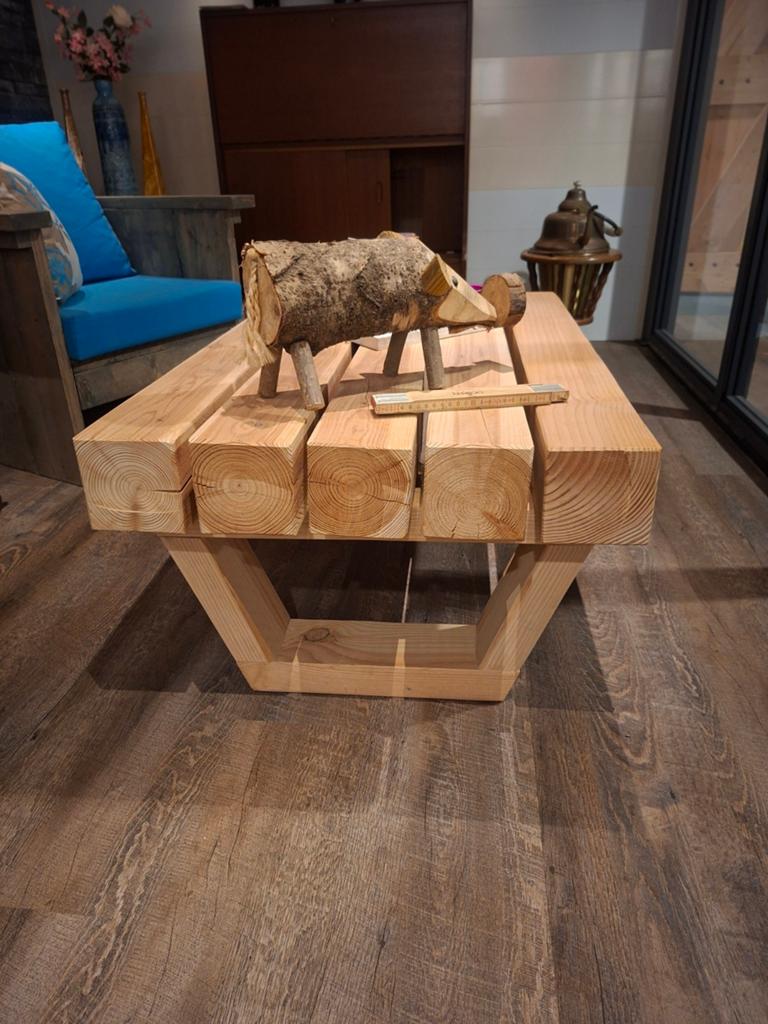 Nieuwe Douglas salontafel, Huis en Inrichting, Tafels | Salontafels, Ophalen, 50 tot 100 cm, 50 tot 100 cm, Minder dan 50 cm