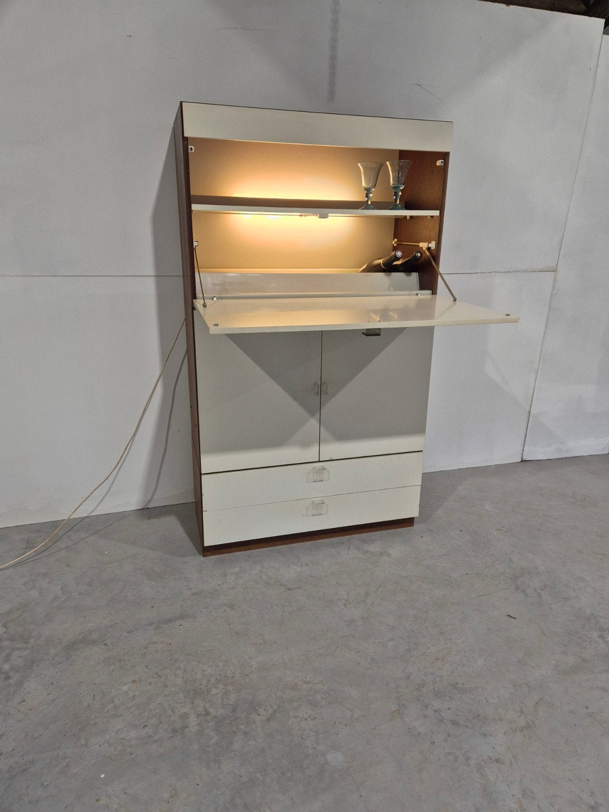 Pastoe vintage kast met bar en licht design, Gebruikt, Pastoe, Onbekend, Ophalen of Verzenden