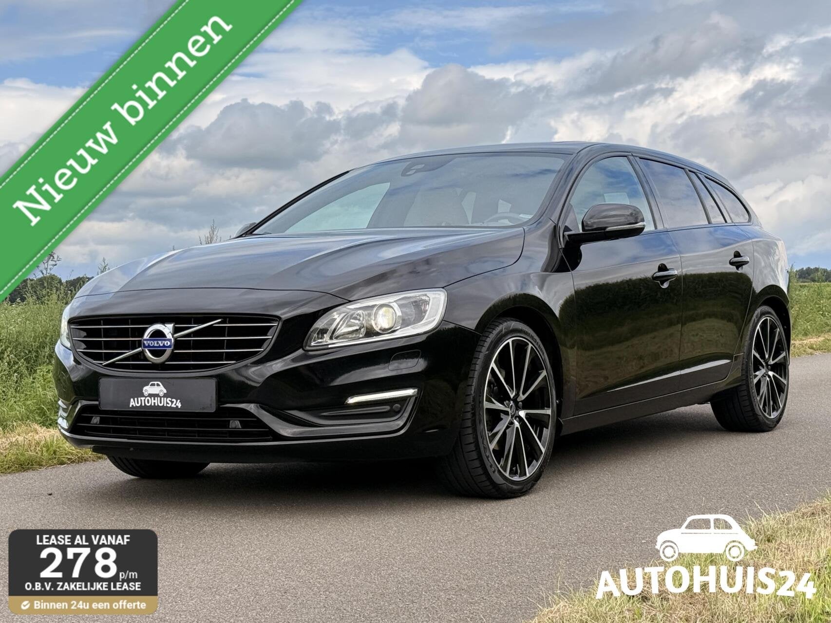 Volvo V60 2.0 T4 Polar+ Dynamic TREKHAAK|19"|Xenon|DAK|H&K-A, Auto's, Gebruikt, Zwart, Automatische klimaatregeling, 1600 kg