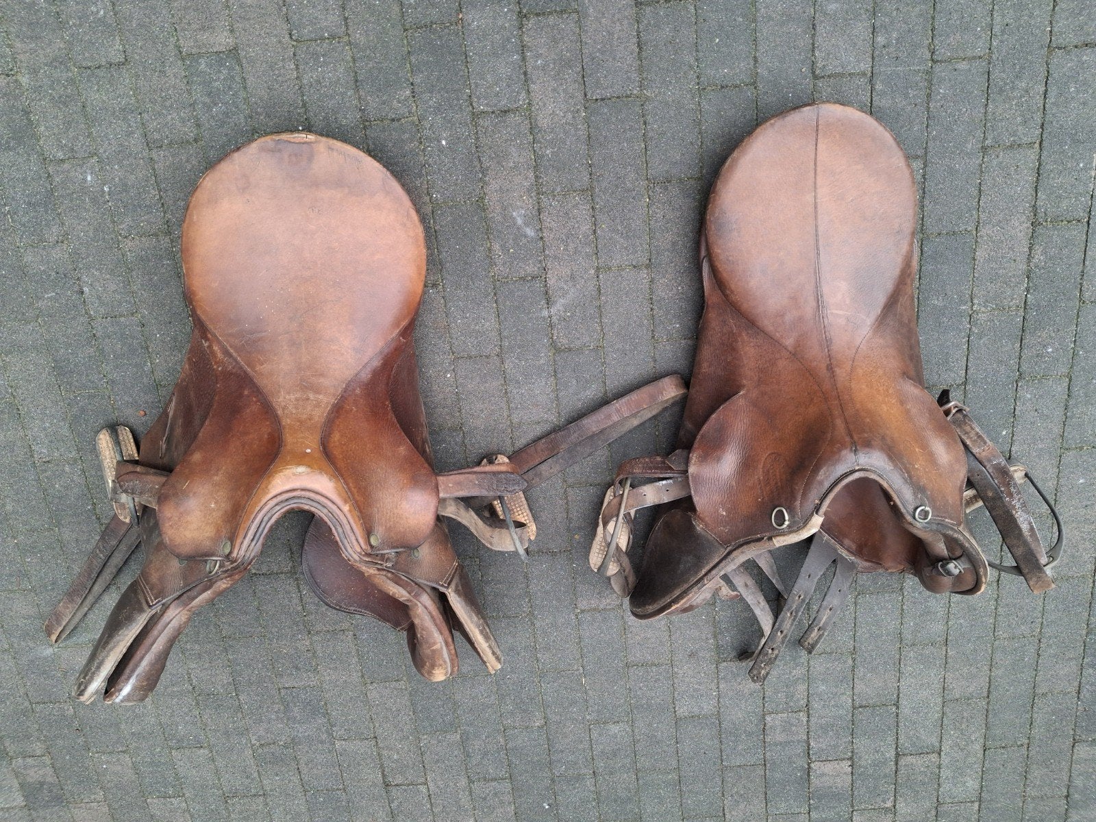 paardenzadels, Dieren en Toebehoren, Ophalen, Gebruikt, M (17 inch)