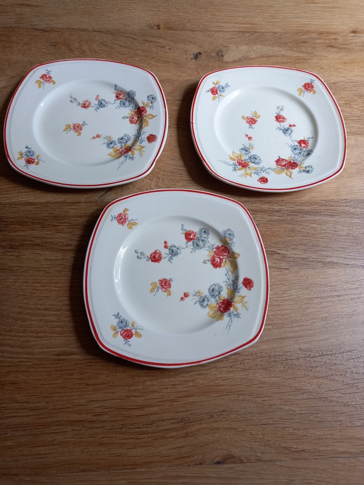 Set van 3 vintage vierkante bordjes met bloemmotief, Antiek en Kunst, Ophalen of Verzenden
