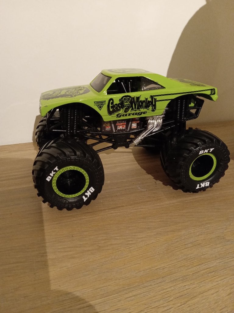 Monster Truck Gas Monkey Spin Master True Metal 1:24, Verzenden, Zo goed als nieuw, Auto, Overige merken