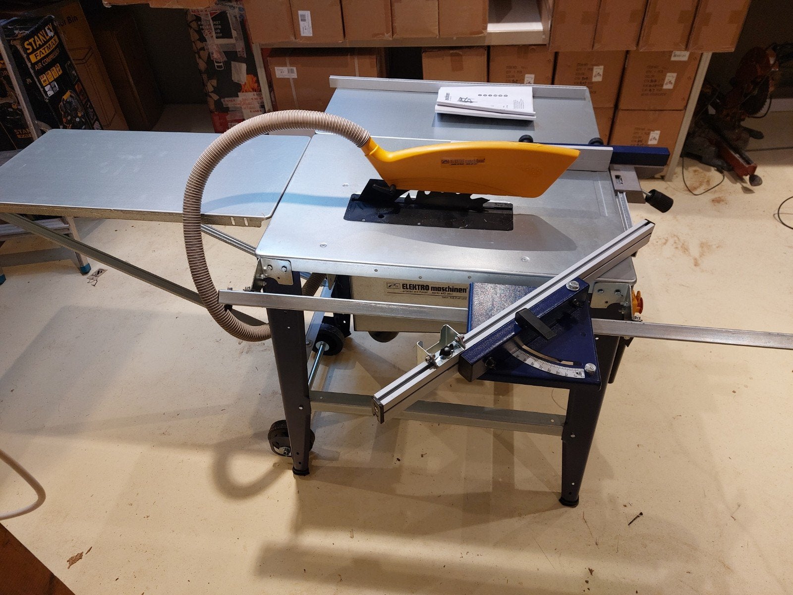 Zaagtafel Elektro Maschinen professioneel 400V NIEUW, Cirkelzaag, ., 70 mm of meer, Nieuw