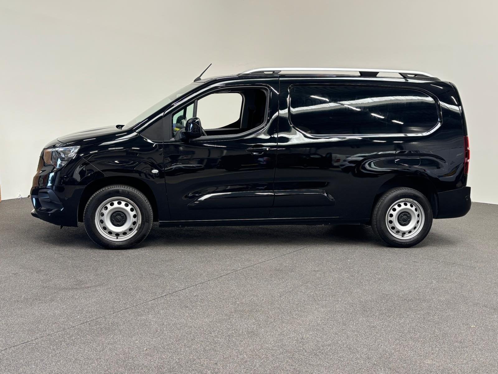 Opel Combo 1.5D L2H1 Edition Automaat Airco Navigatie Apple, Stof, Gebruikt, Euro 6, 4 cilinders