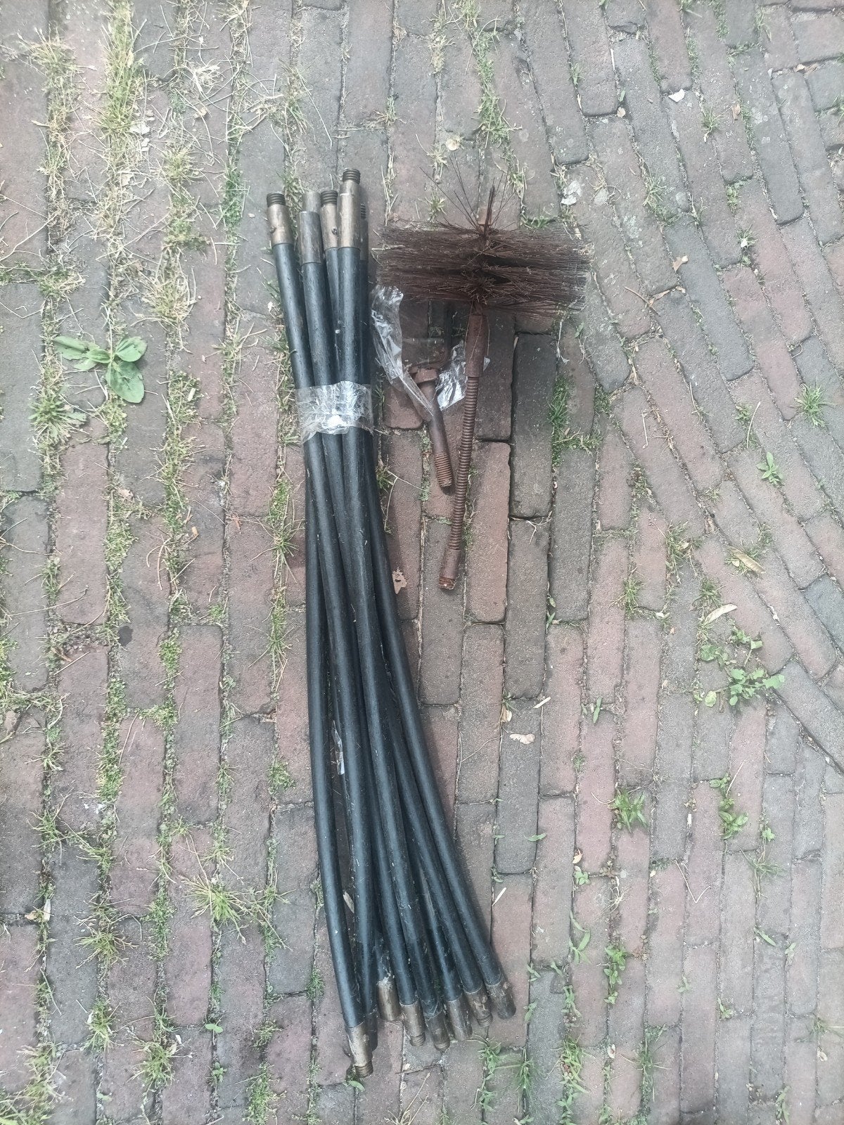 Schoorsteenveeg set, Ophalen