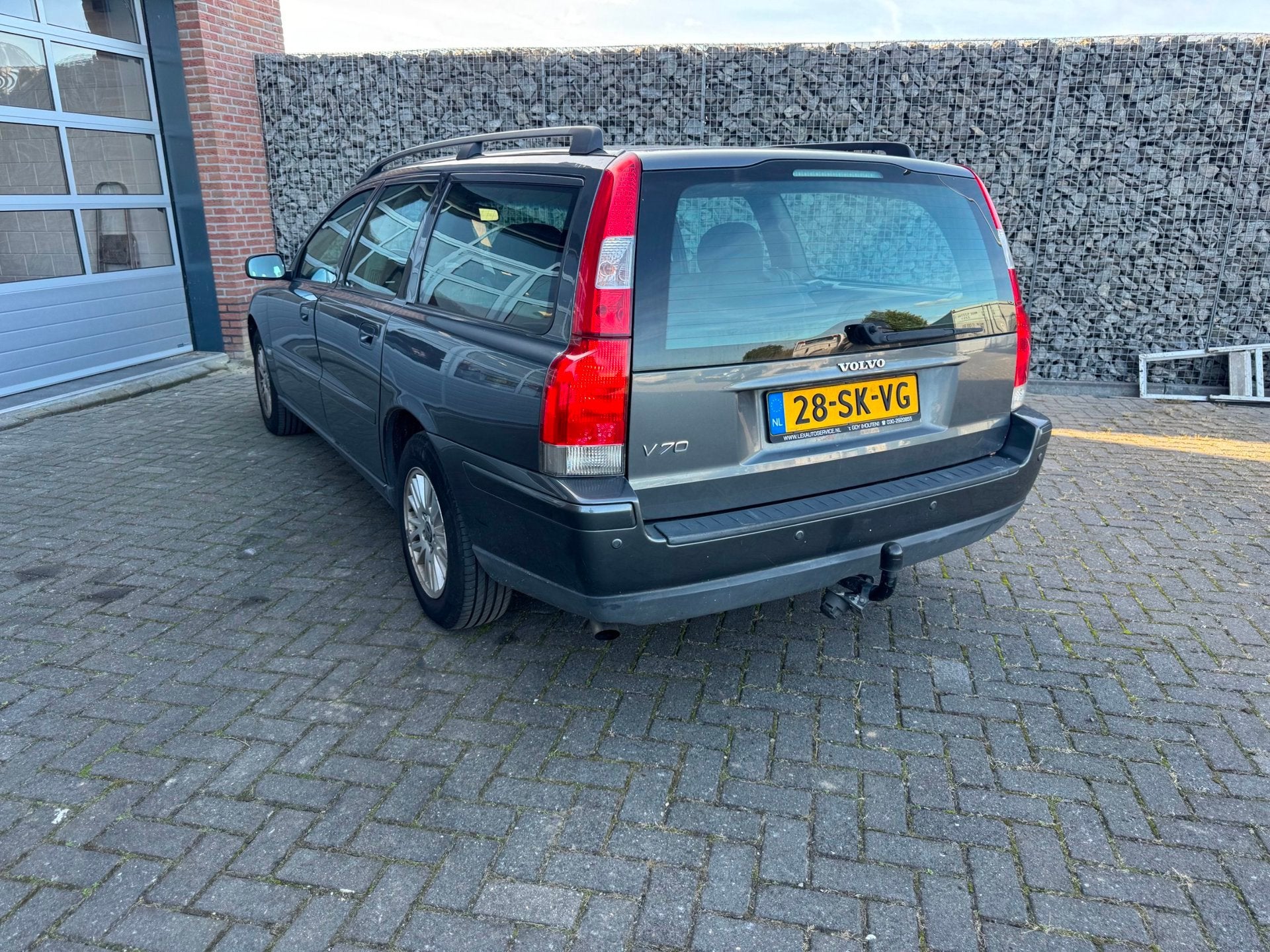 Volvo V70 2.4 Kinetic | APK tot 09-2027 | Trekhaak |, 1470 kg, 84 €/maand, 750 kg, 5 cilinders