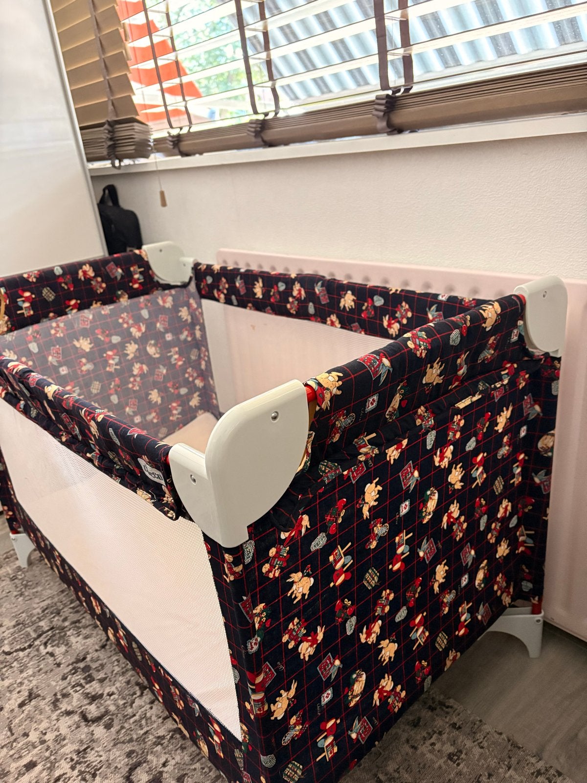 Vintage Chicco opvouwbaar babybedje/reisbedje, Kinderen en Baby's, Ophalen, Gebruikt, Reisbedje