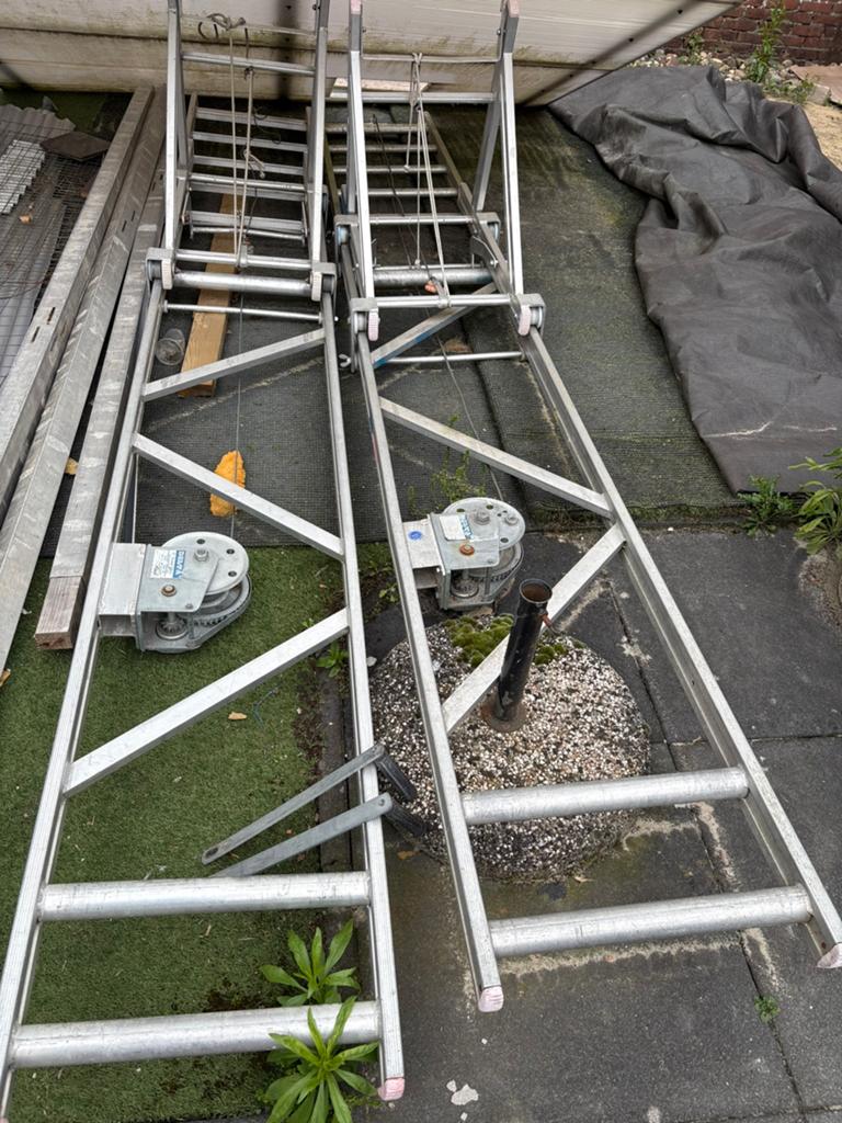 Werkstelling steiger loopbrug 6m1 aluminium, Doe-het-zelf en Verbouw, Steigers, Ophalen of Verzenden, Zo goed als nieuw