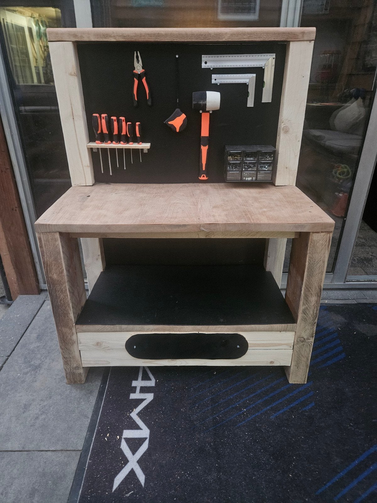 Houten kinderwerkbank met gereedschap - Licht of Donker, Ophalen, Nieuw
