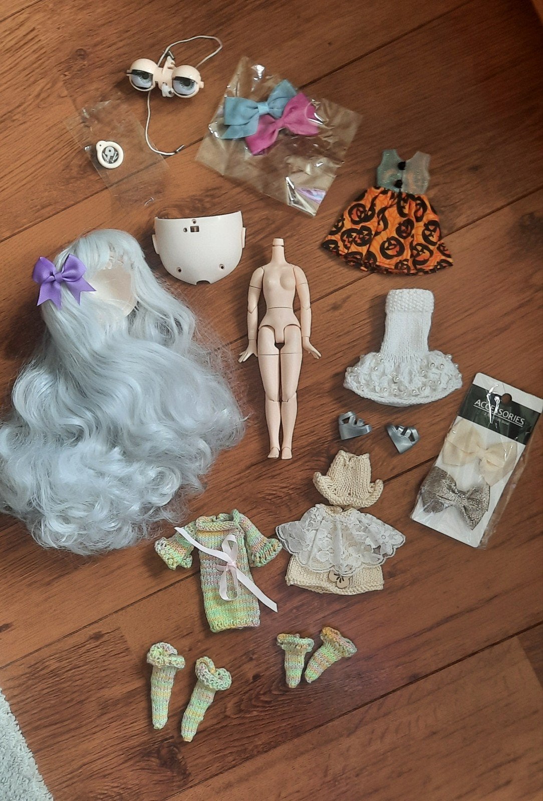 Groot nieuw pakket met van alles voor bjd blythe poppen., Ophalen of Verzenden, Nieuw, Pop