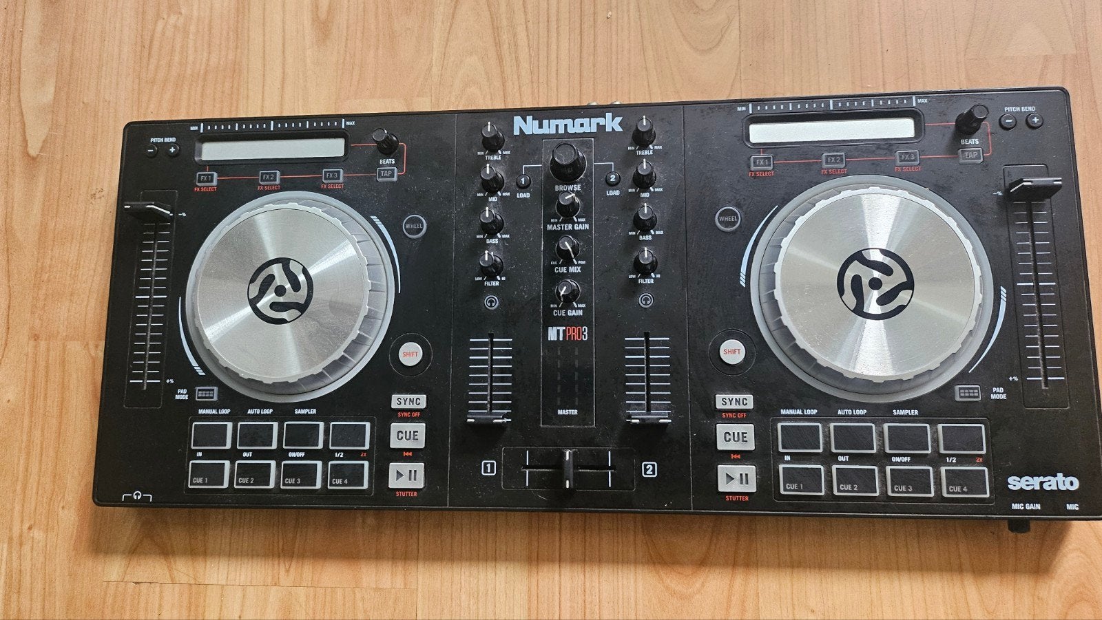 Numark Mixtrack Pro 3 DJ Controller Serato, Ophalen of Verzenden, Gebruikt, Dj-set, Numark