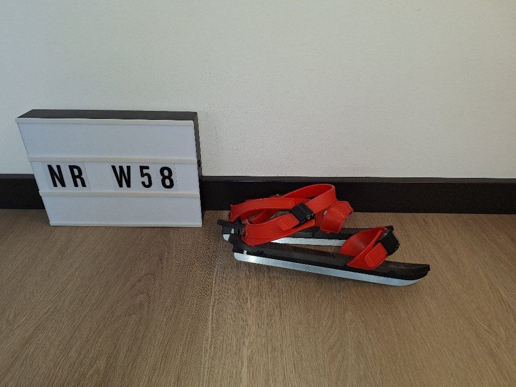 Zandstra Easy Glider maat M 32 33 34 35 36, Ophalen of Verzenden, Gebruikt, Friese doorlopers, Zandstra