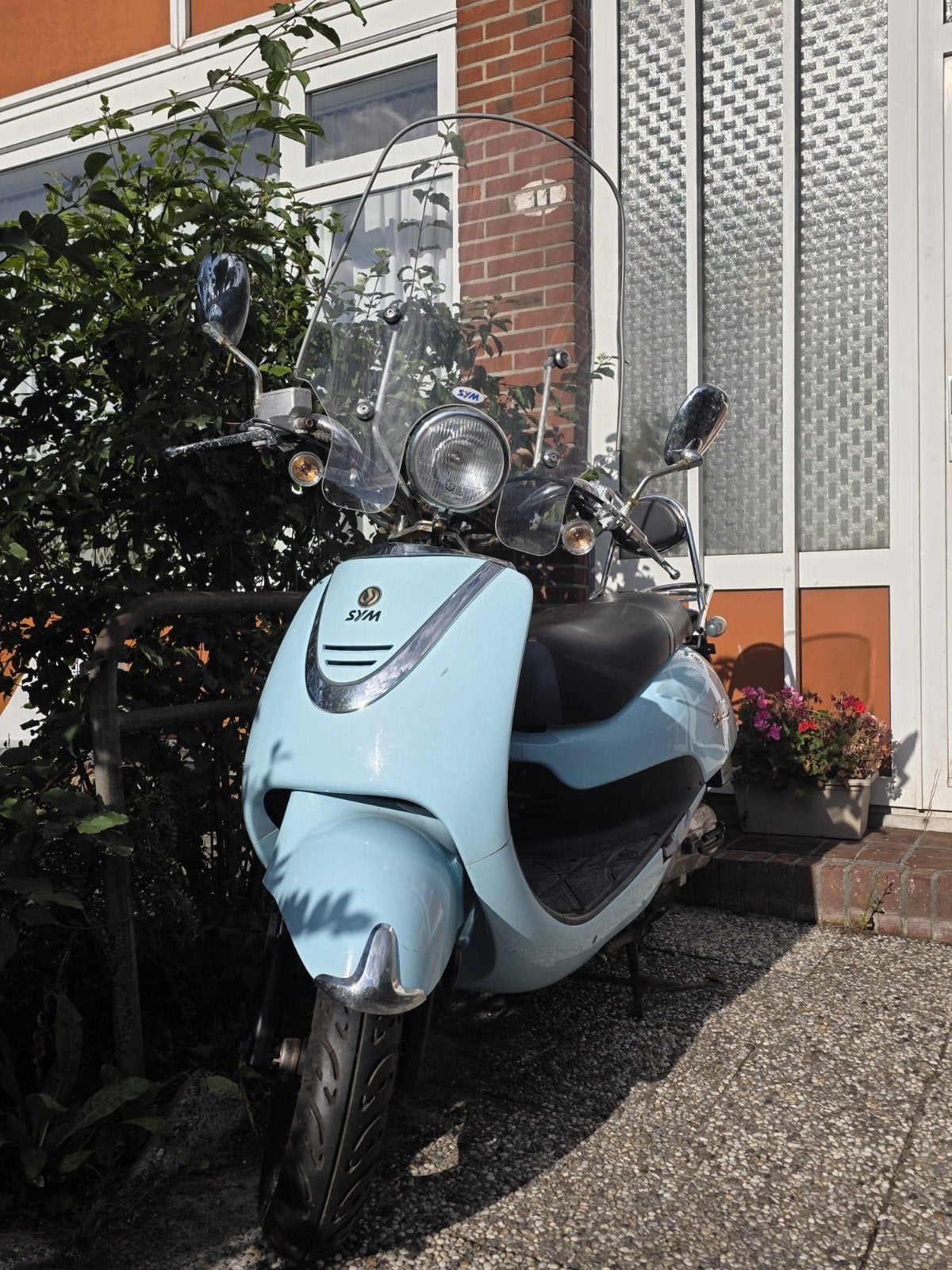 Zo goed als nieuwe Sym Allo scooter - slechts 1500km!, Fietsen en Brommers, Scooters | SYM, Ophalen, Allo, Zo goed als nieuw, Benzine