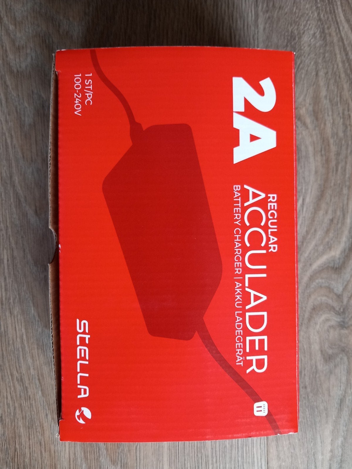 Stella Acculader 2A - Nieuw in doos. Nieuwprijs €69.95., Nieuw