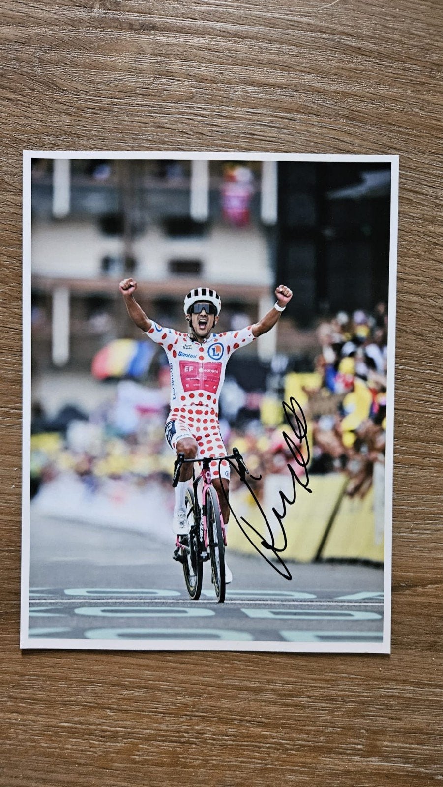 15x20cm foto originele handtekening Richard Carapaz Tour 202, Verzamelen, Ophalen of Verzenden, Nieuw, Buitenlandse clubs, Spelerskaart