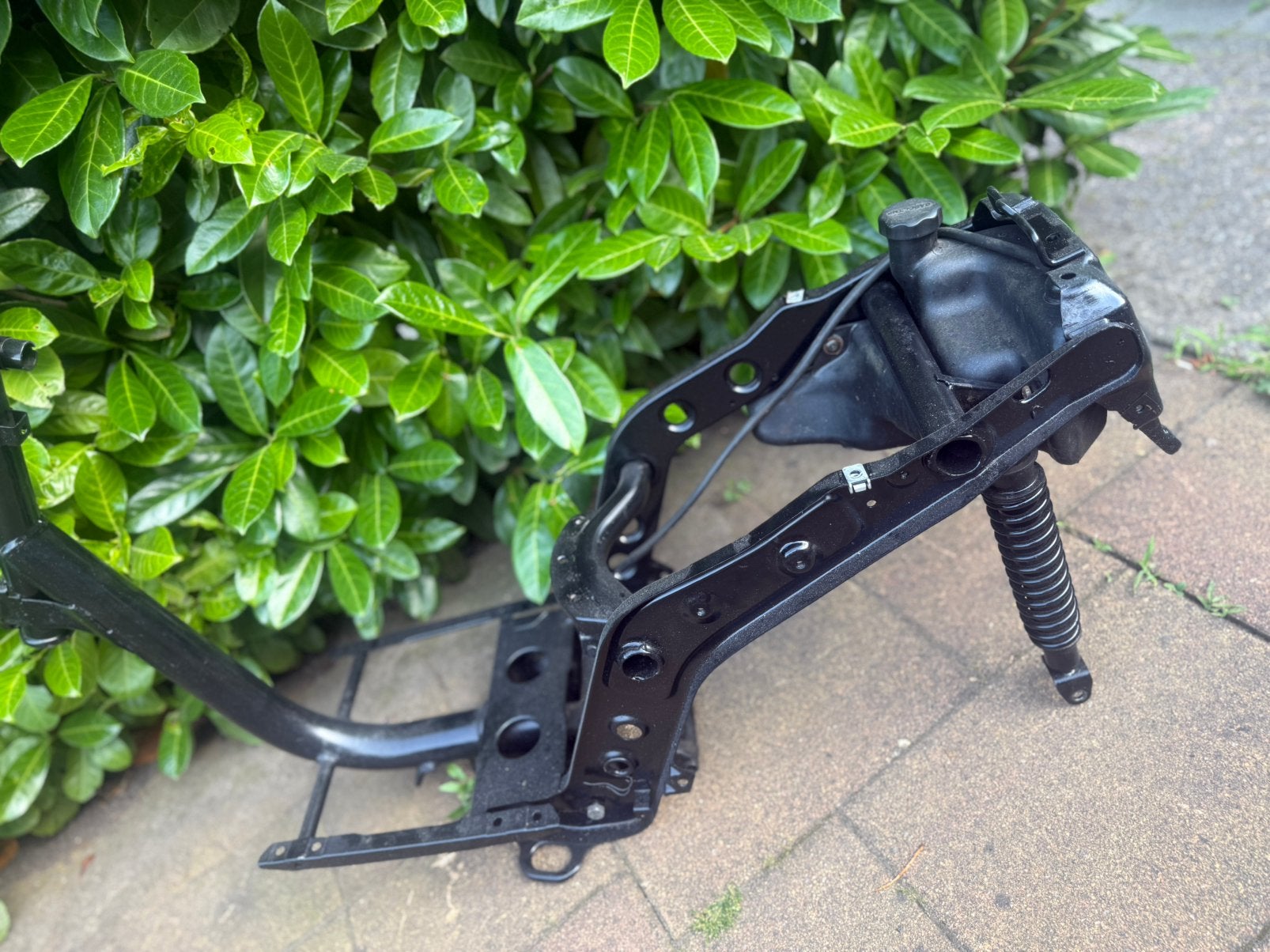 fastrider frame 45km piaggio, Fietsen en Brommers, Brommeronderdelen | Algemeen, Zo goed als nieuw, Frame, Ophalen