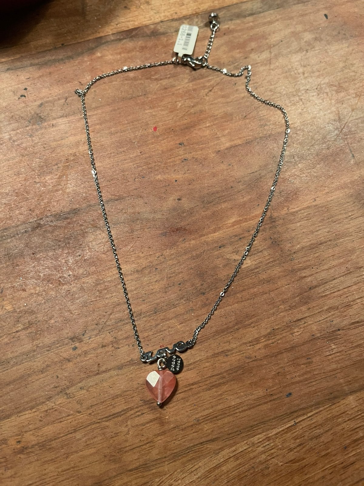 Exoal ketting “love” zilverkleurig met roze hartje, Sieraden, Tassen en Uiterlijk, Nieuw, Ophalen of Verzenden, Zilver, Overige materialen
