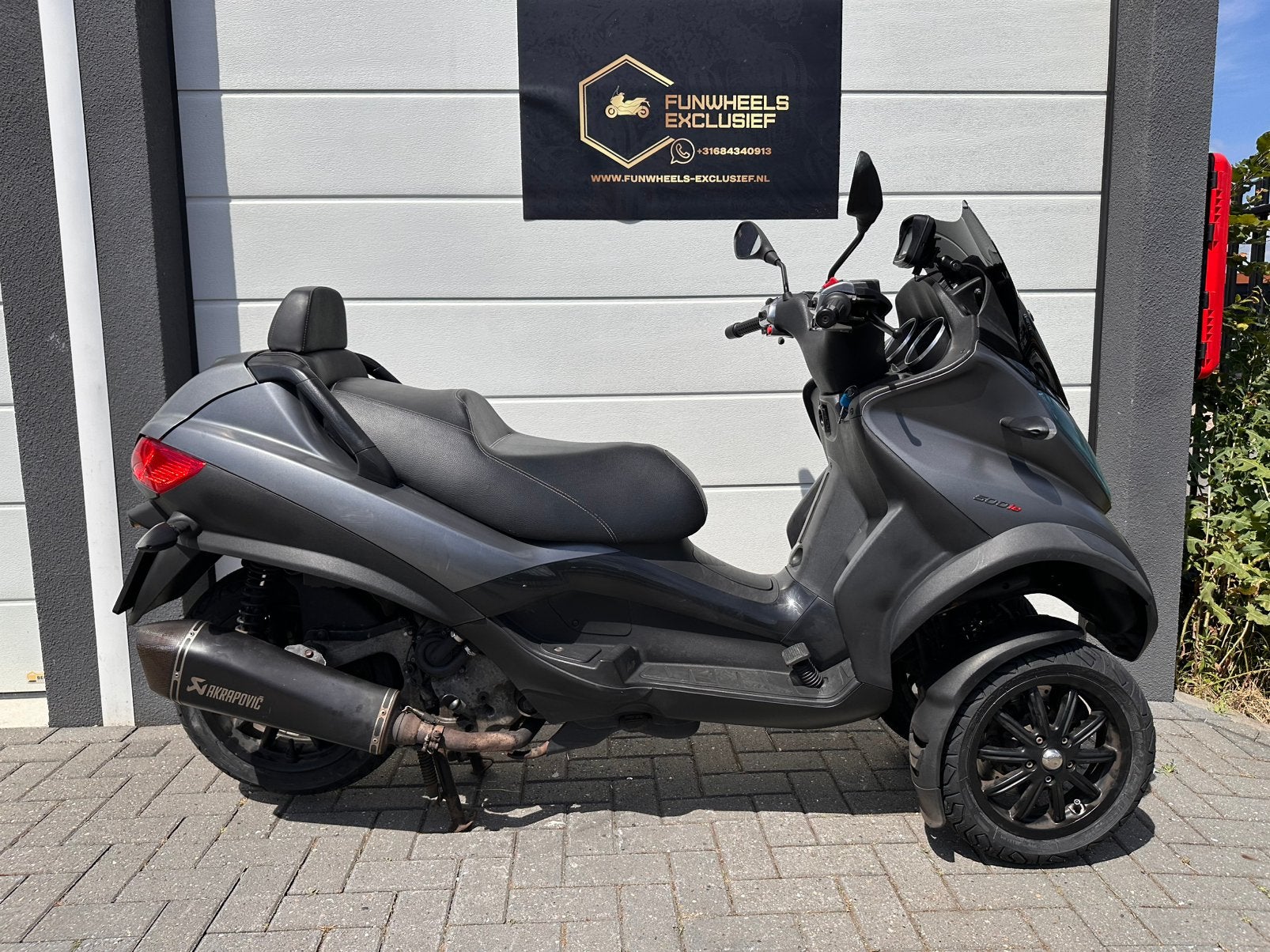Piaggio MP3 500 Sport Akrapovic Malossi Xenon Autorijbewijs, Scooter, Sportuitlaat, 493 cc, Automaat