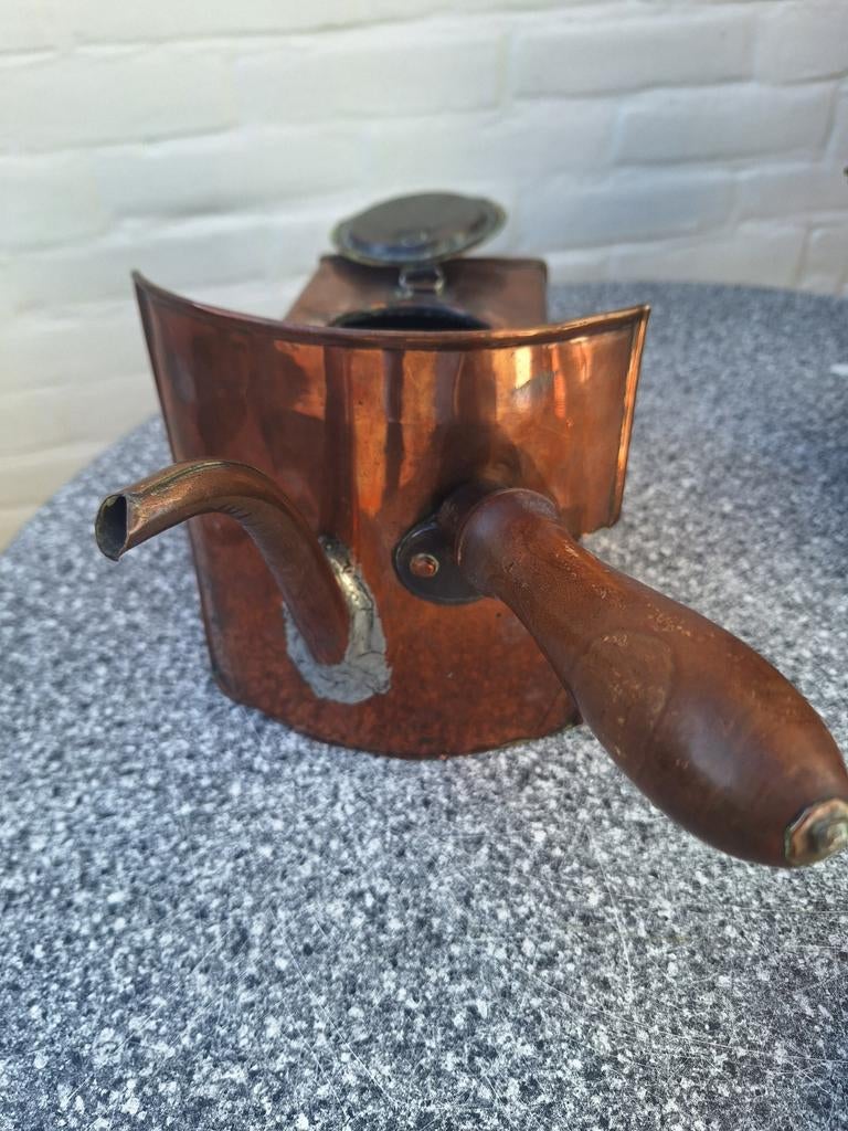 Antieke warmwater ketel €10,-, Ophalen