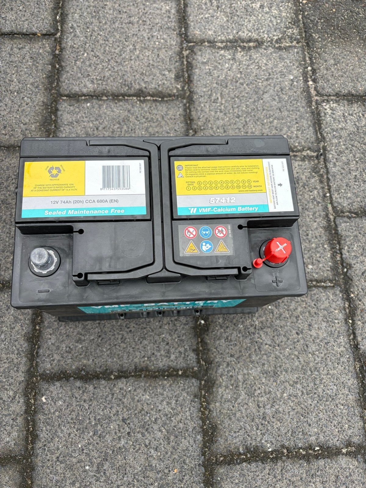 2 Nieuwe VMF Calcium Accu's 12V 74Ah 680A, Ophalen, Nieuw, Universele onderdelen