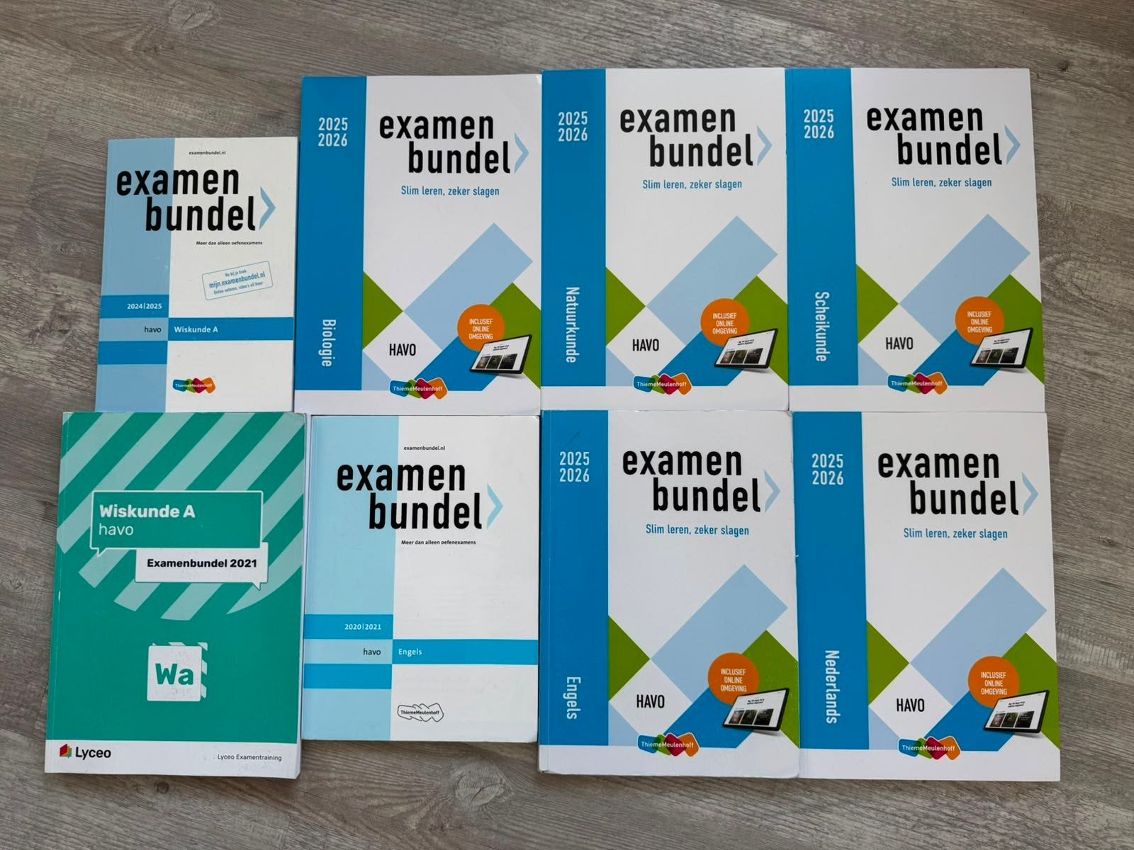 Examenbundels HAVO 2025-2026, Ophalen of Verzenden, Zo goed als nieuw, HAVO