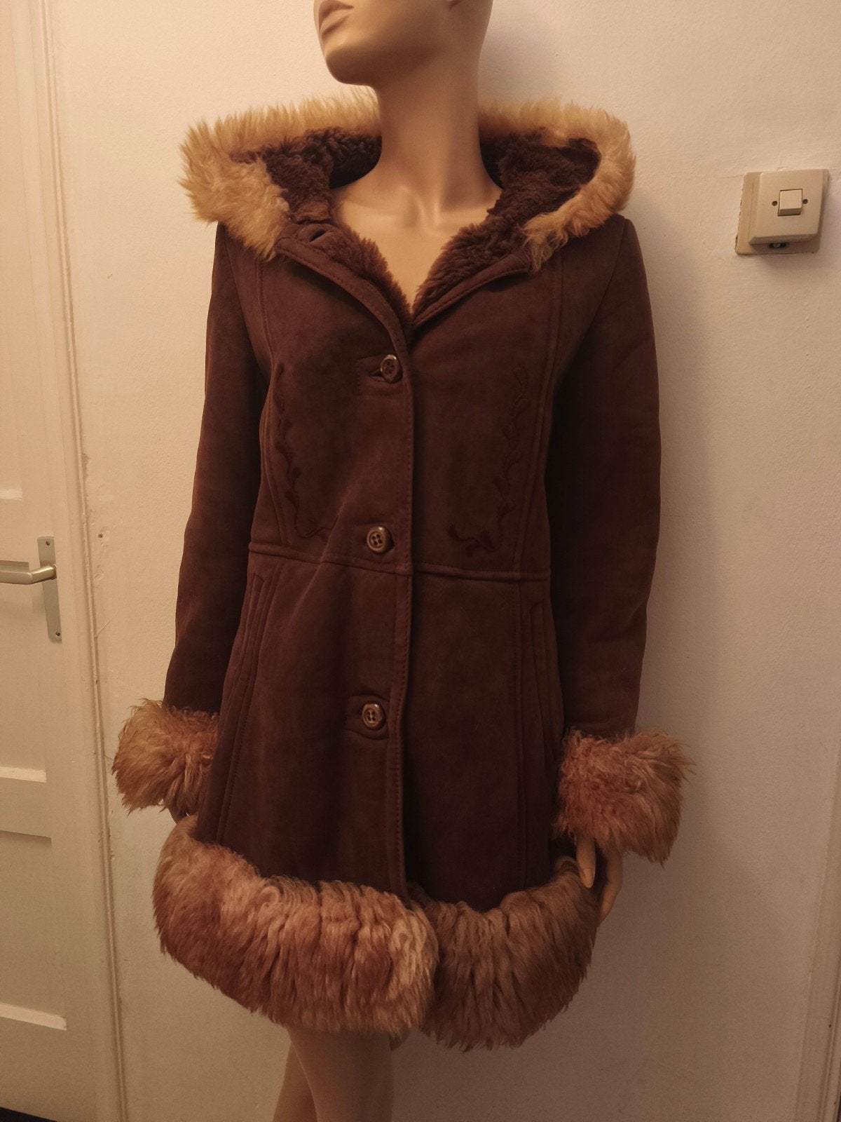 Vintage bruine lammy coat met bont, maat 36, OVINE ORIGINAL ONEX, Bruin, Ophalen of Verzenden, Maat 36 (S)