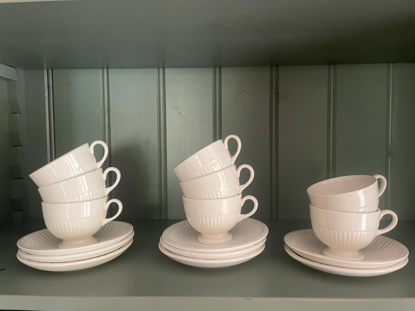 6x Wedwood Edme  koffiekop Kop en Schotel -, Ophalen of Verzenden, Zo goed als nieuw, Kop(pen) en/of Schotel(s), Klassiek