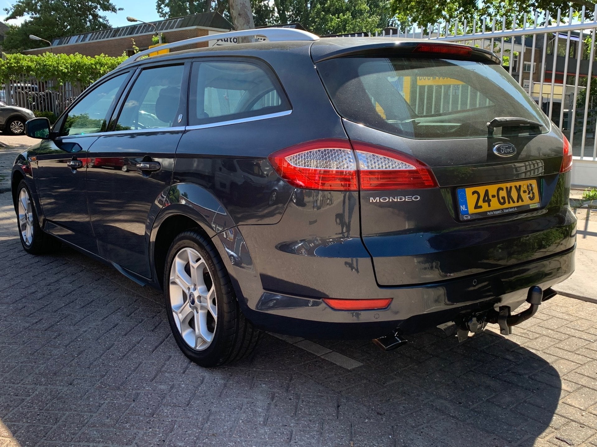 Ford Mondeo Wagon 2.3-16V Ghia|Automaat|Navigatie|Climate Co, Stof, Gebruikt, Zwart, 4 cilinders
