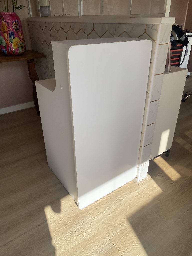 Kleine verkoopbalie, Huis en Inrichting, Overige typen, Gebruikt, Spaanplaat of MDF, 50 cm