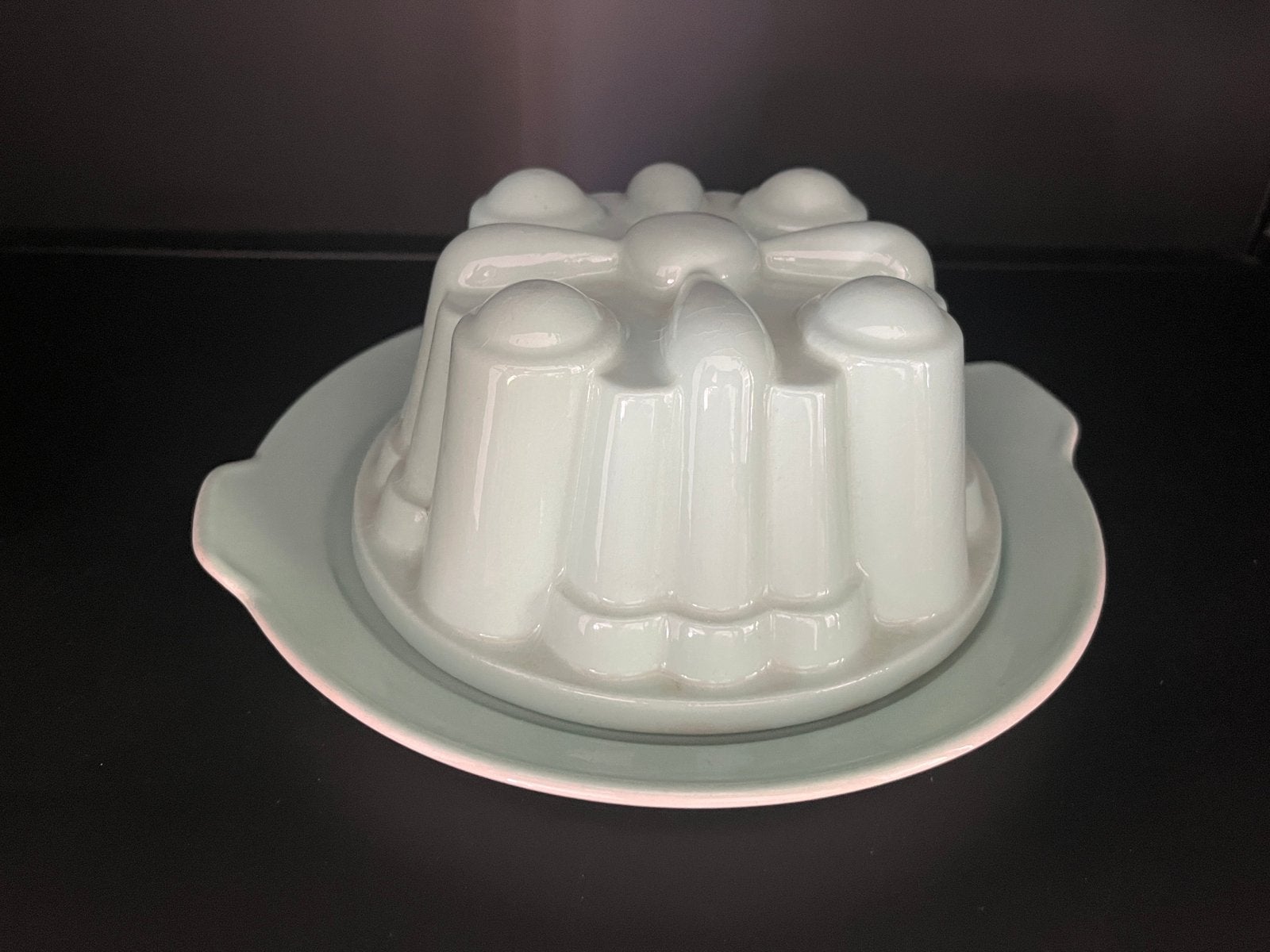 Pastel Regout, groene puddingvorm., Ophalen of Verzenden