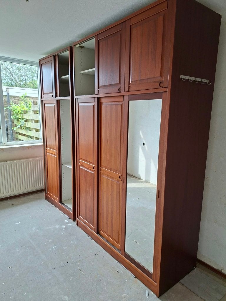 hang/legkast 2 en 3-deurs, 100 tot 150 cm, 200 cm of meer, Zo goed als nieuw, Overige houtsoorten