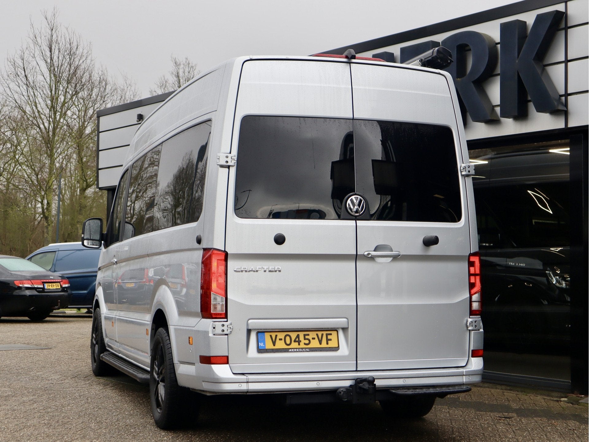 Volkswagen Crafter 35 2.0 TDI DUBBELE CABINE (bj 2019), Auto's, Bestelauto's, Voorwielaandrijving, Gebruikt, 4 cilinders, Lichtsensor
