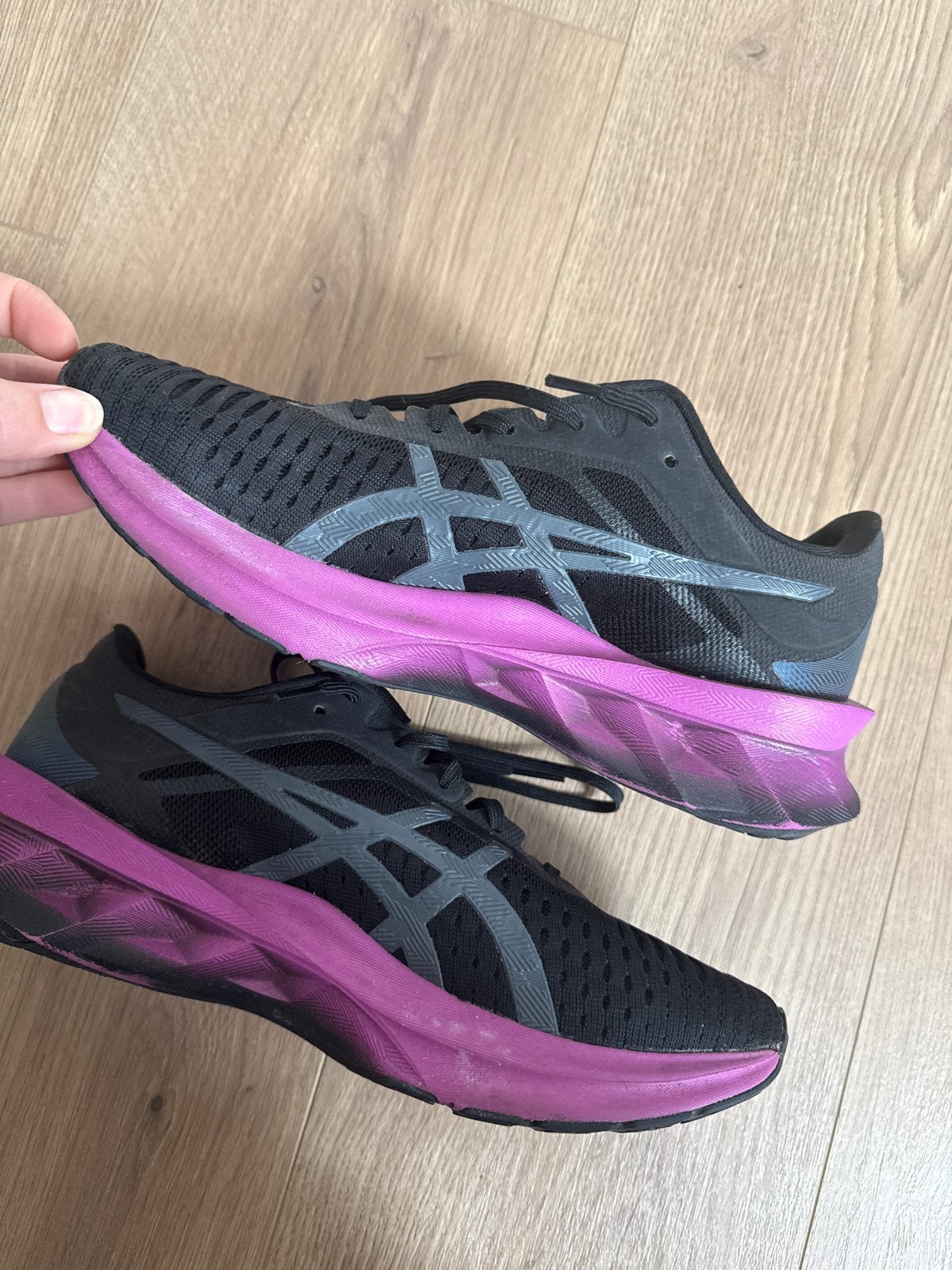 Asics hardloopschoenen maat 40, Kleding | Dames, Sportkleding, Gedragen, Hardlopen of Fietsen, Maat 38/40 (M), Zwart, Ophalen