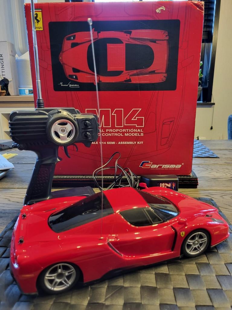 Ferrari Enzo RC Auto 1:14 met afstandsbediening, Elektro, Verzenden, Schaal 1:14, Zo goed als nieuw