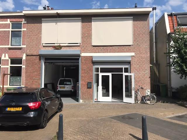 Bedrijfspand  omgeving Gijsbrecht  Hilversum, Huizen en Kamers, Garages en Parkeerplaatsen, Noord-Holland