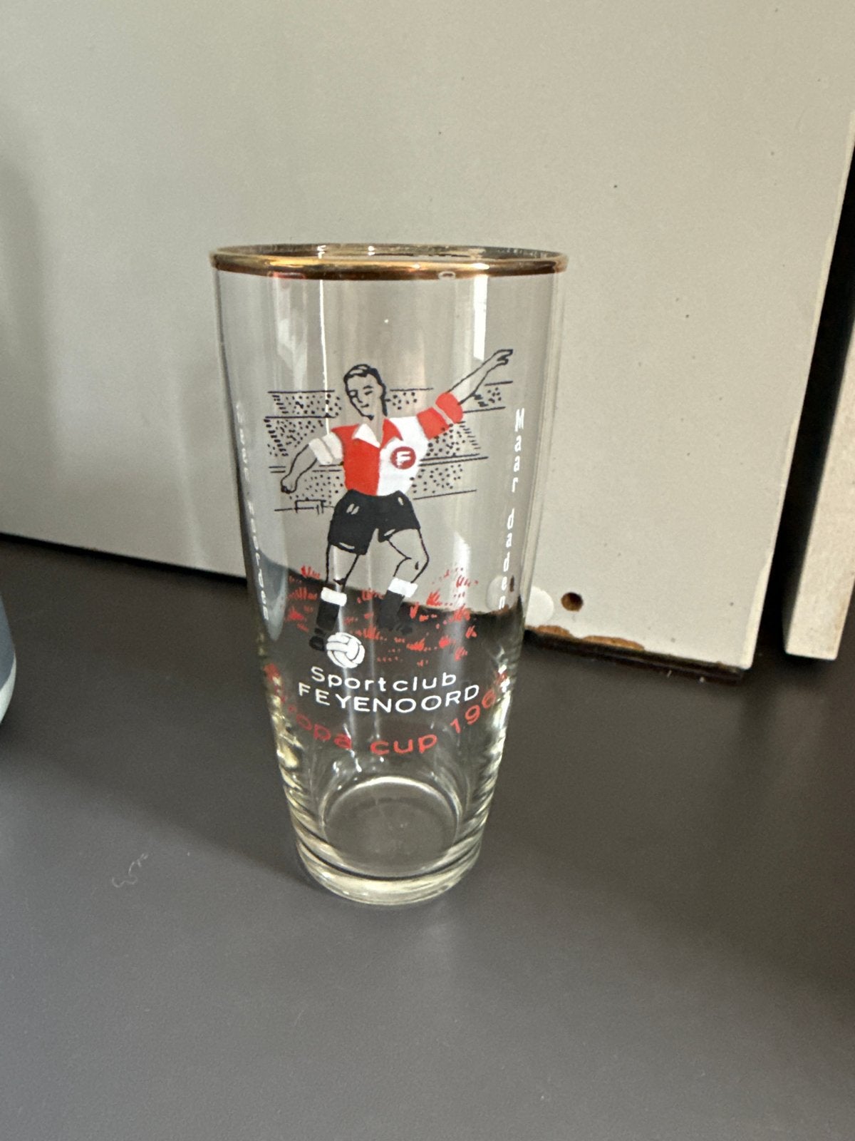 Vintage Feyenoord Europacup Glas 1963, Vintage, Gebruikt, Meerkleurig, Ophalen of Verzenden