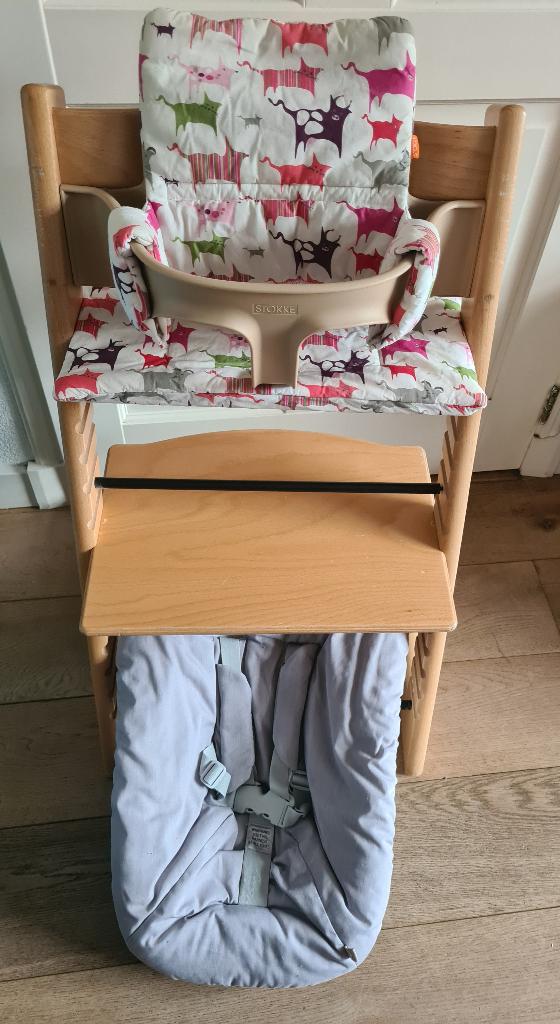 2x mooie complete stokke tripp kinderstoelen voor tweeling, Kinderen en Baby's, Kinderstoelen, Ophalen, Zo goed als nieuw, Meegroeistoel
