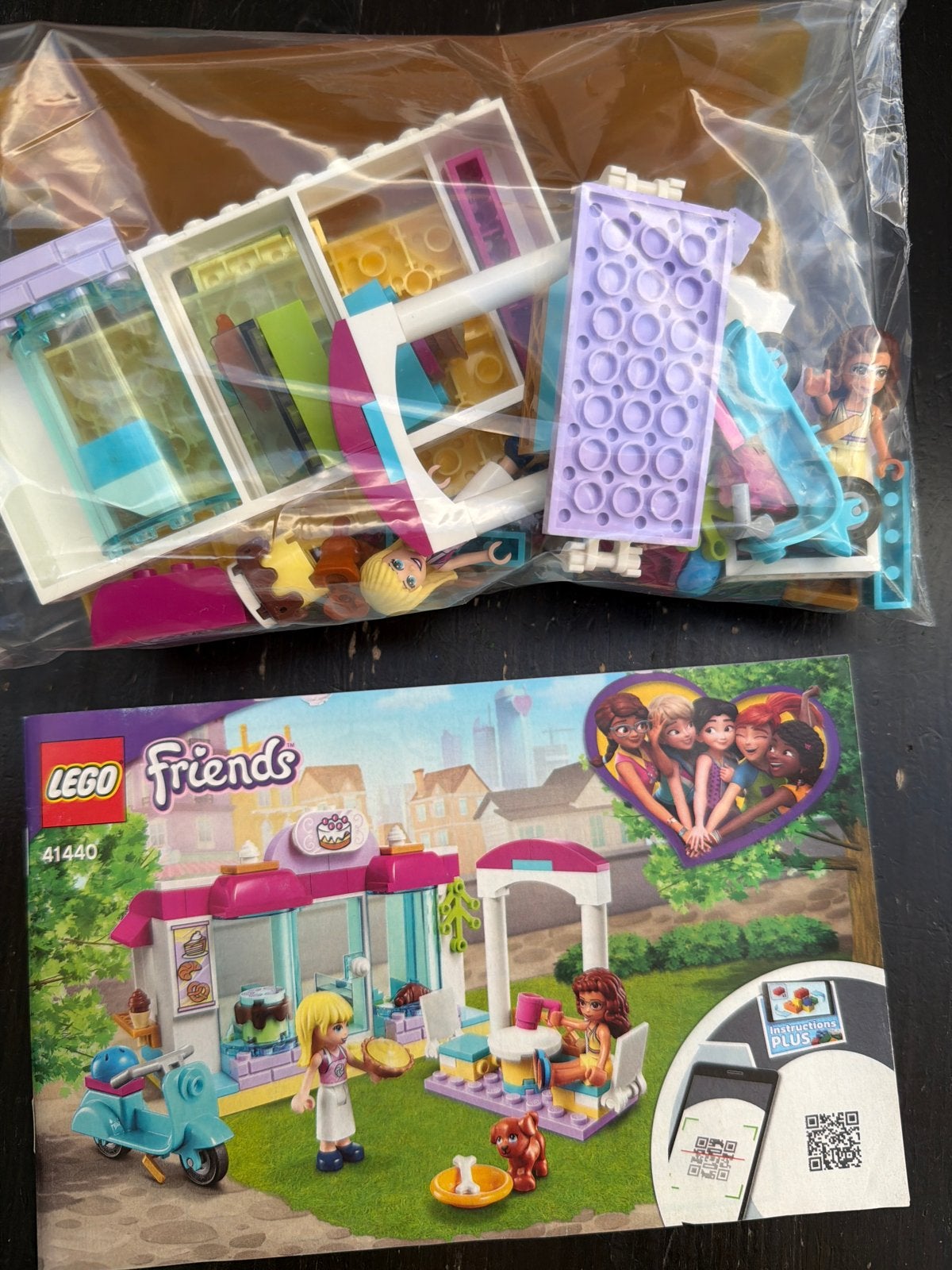 LEGO Friends 41440 Heartlake City Bakkerij, Lego, Friends, Ophalen of Verzenden, Zo goed als nieuw