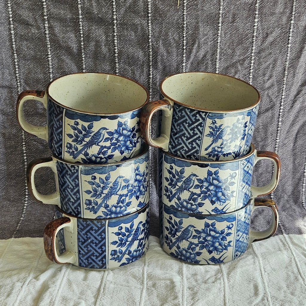Flinke soepkom Japans stoneware met vogeldeco | per stuk, Huis en Inrichting, Ophalen of Verzenden, Zo goed als nieuw, Kom(men)