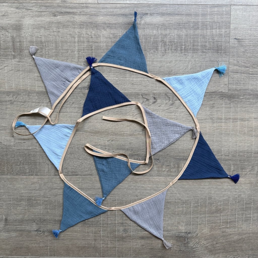 Vlaggenlijn van stof verjaardag decoratie kinderkamer, Ophalen of Verzenden, Nieuw, Wanddecoratie