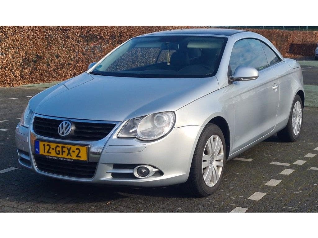 Volkswagen Eos 1.6-16v FSI, Gebruikt, Zwart, 4 cilinders, Cabriolet