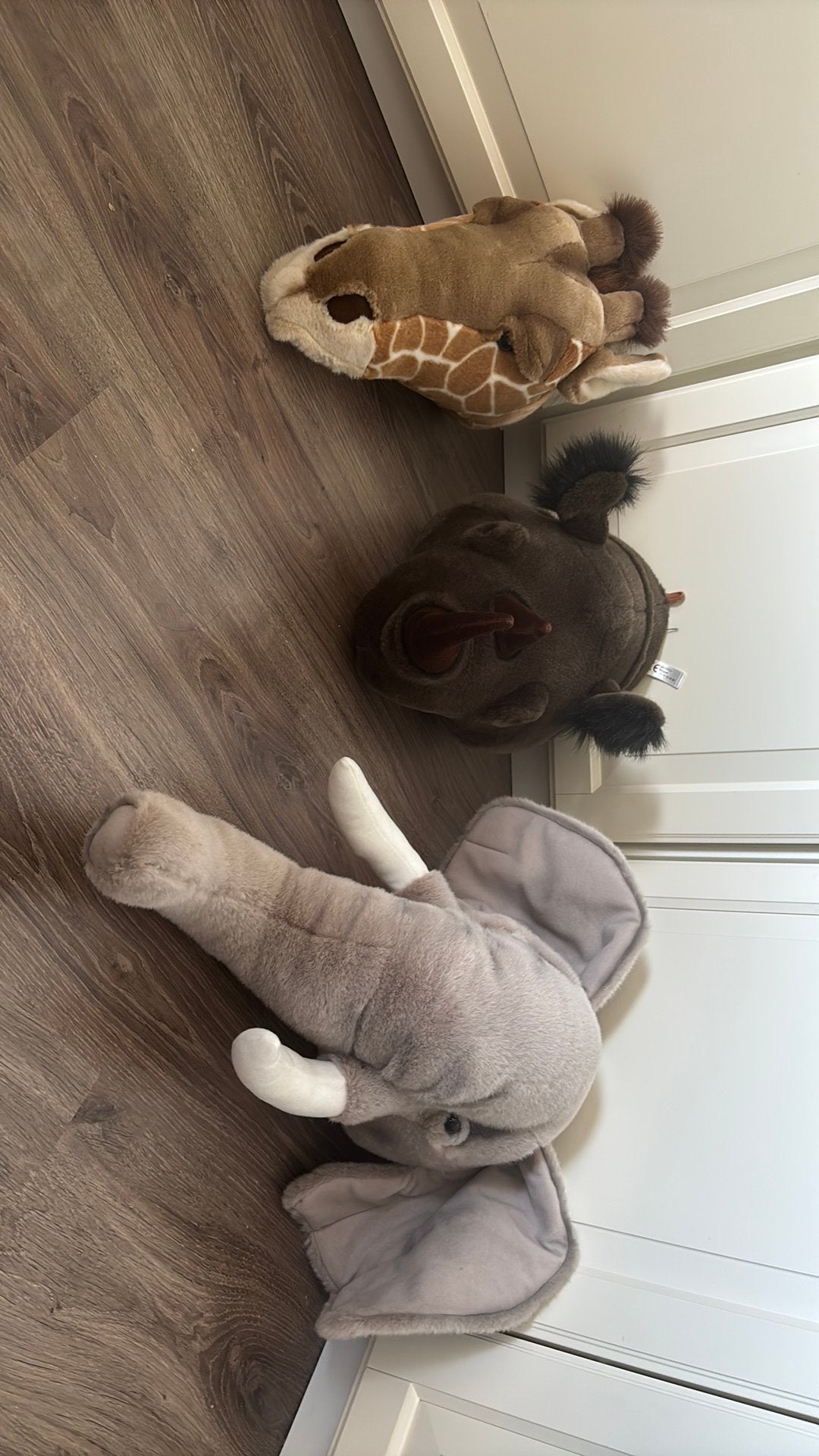 Wild & Soft dierenkop pluche Neushoorn-giraf-olifant, Afrikaans, Ophalen of Verzenden, Zo goed als nieuw, Decoratieobject