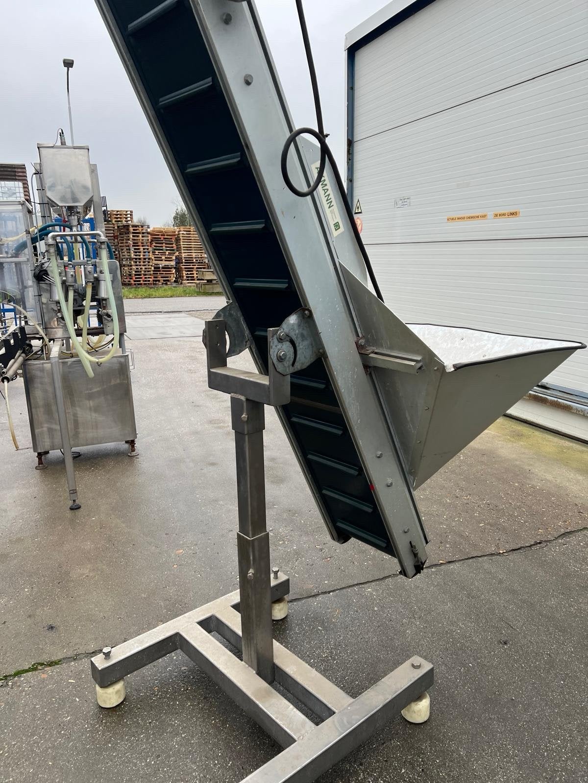 Doppen Elevator Transportband met trechter - RVS, Ophalen