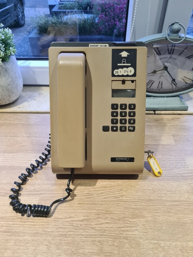 Telefoon - Munttelefoon, Antiek en Kunst, Ophalen of Verzenden