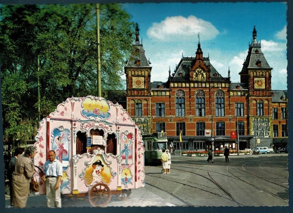 Amsterdam : Centraal Station - 1967, Verzamelen, Ansichtkaarten | Nederland, Verzenden, 1940 tot 1960, Gelopen, Noord-Holland