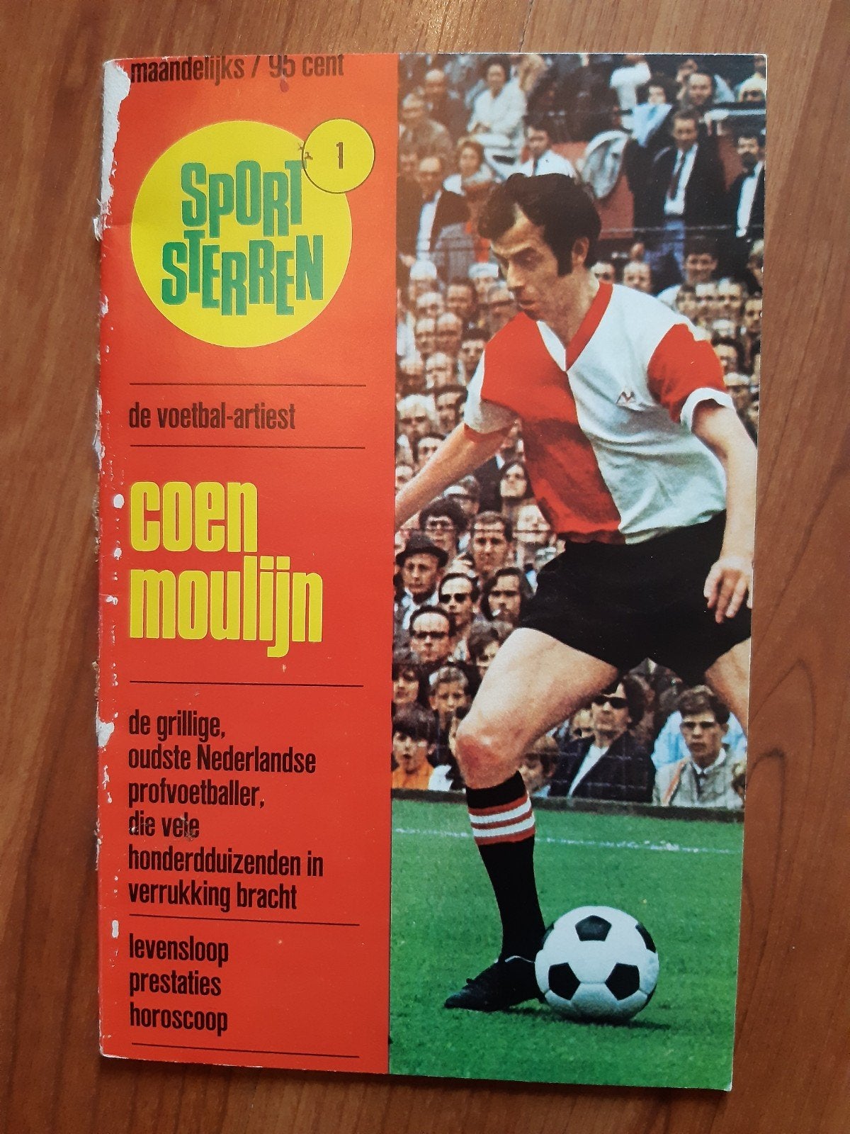 Sportsterren: Coen Moulijn, de voetbal-artiest, Ophalen of Verzenden, Zo goed als nieuw, Feyenoord, Boek of Tijdschrift