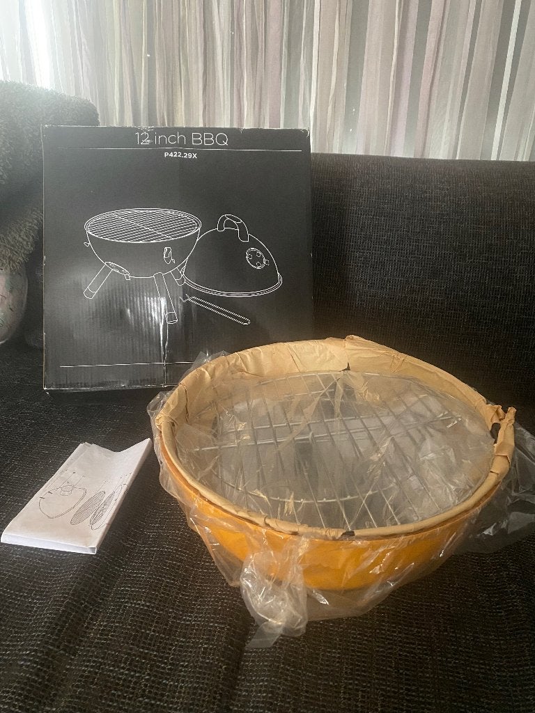 BBQ 12 inch, Ophalen, Nieuw, Met accessoires