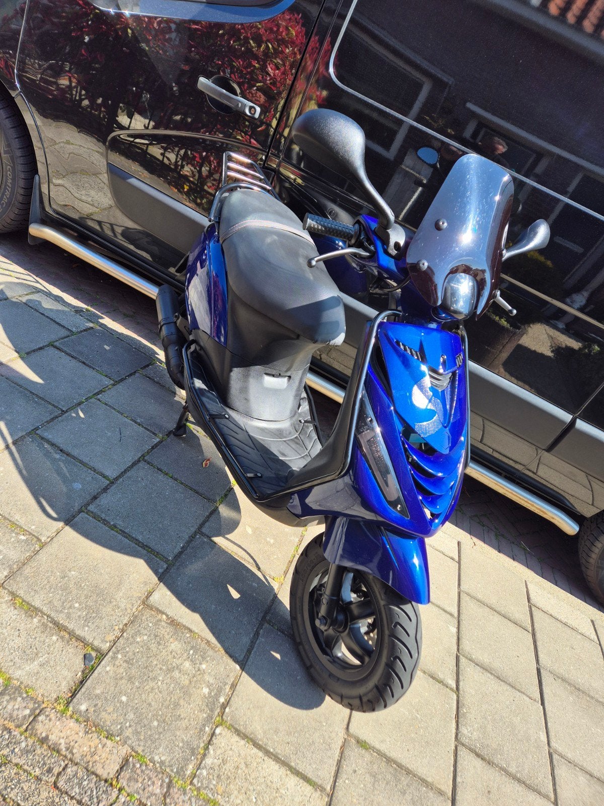 ‼️ZIP  2021 BMW BLAUW SNORSCOOTER ‼️, Piaggio, Ophalen of Verzenden, Zo goed als nieuw, Benzine