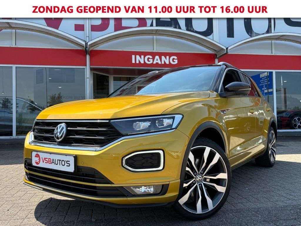 Volkswagen T-ROC 1.5 TSI AUT. ACT 150PK R-LINE SPORT PANO-DA, Auto's, Volkswagen, Automaat, Leder, Bedrijf, SUV of Terreinwagen